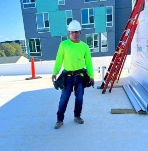 Meet your Posher, Julio